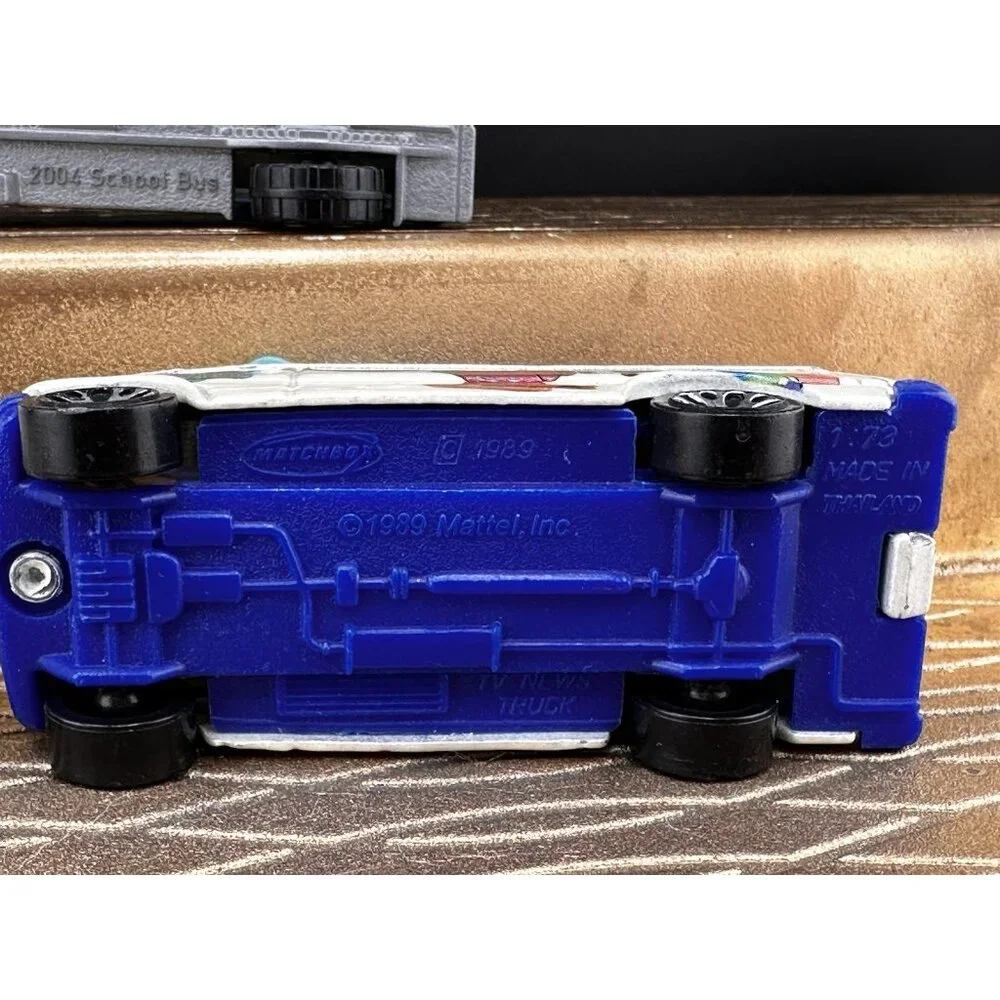 Racing‎ Champions SpongeBob SquarePants Nickelodeon Matchbox Lot 4 Diecast Cars